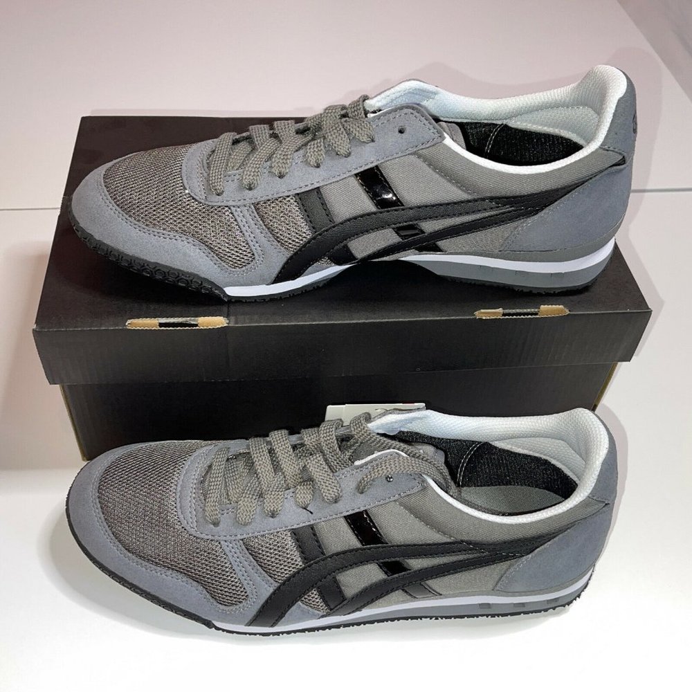 NIB ASICS Onitsuka Tiger Ultimate 81 Gray/Black